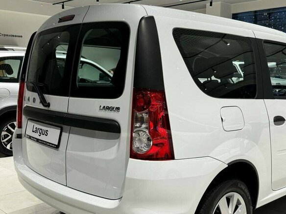 2026 Lada (ВАЗ) Largus I Рестайлинг, белый, 1687000 рублей - вид 4