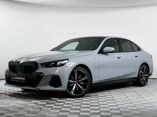 2025 BMW 5 серии 530i xDrive VIII (G60/G61/G68), серый, 7950000 рублей, вид 1