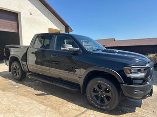 2022 Ram 1500 Quad Cab V, чёрный, 8600000 рублей, вид 1