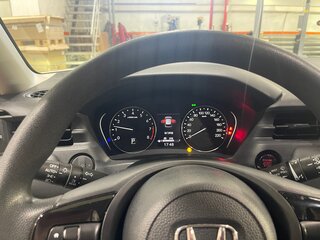2023 Honda Vezel II, белый, 2300000 рублей, вид 5