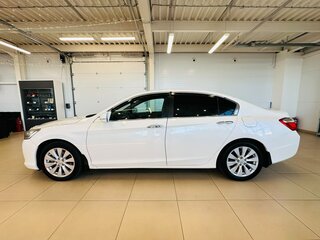 2013 Honda Accord IX, белый, 1899000 рублей, вид 3