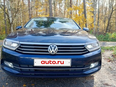 2016 Volkswagen Passat B8, синий, 1300000 рублей, вид 2