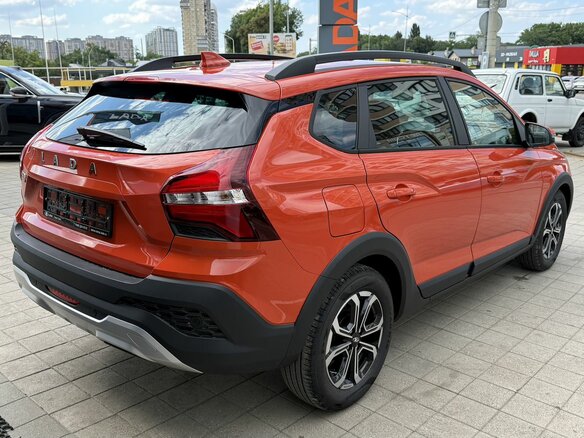 2026 Lada (ВАЗ) Iskra SW Cross, оранжевый, 1847000 рублей - вид 4