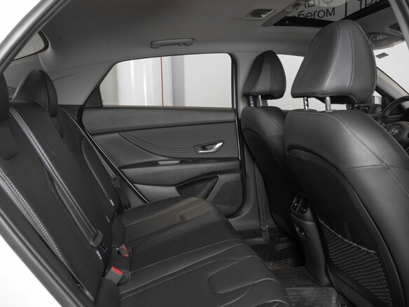 2023 Hyundai Elantra VII (CN7), белый - вид 7