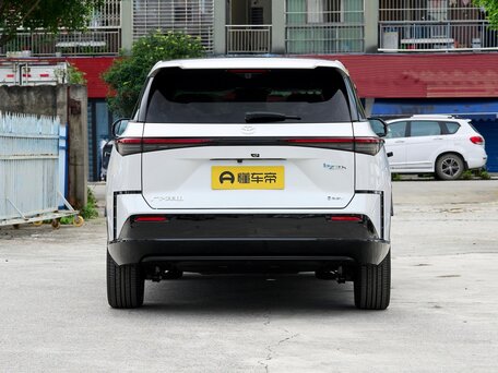 2026 Toyota bZ3X 58.3 kWh, белый, 3259000 рублей, вид 5