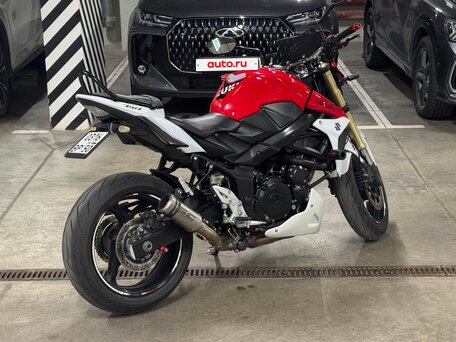 2013 Suzuki GSR 750, красный, 560000 рублей, вид 4