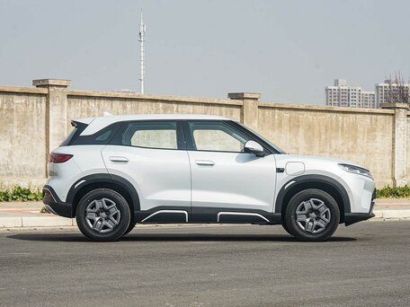 2026 BYD Yuan Up 45.12 kWh, белый, 2100000 рублей, вид 4