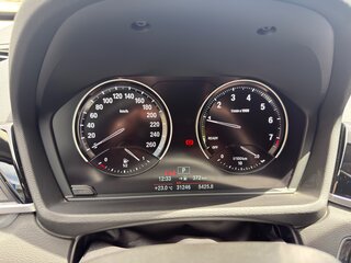 2021 BMW X1 18i sDrive II (F48) Рестайлинг, белый, 3250000 рублей, вид 5