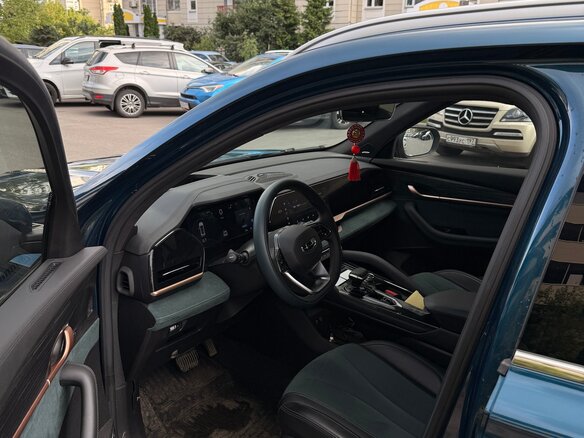 2024 Geely Monjaro I, синий - вид 4