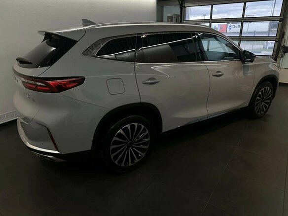 2023 Exeed TXL I Рестайлинг, серый, 2390000 рублей - вид 2