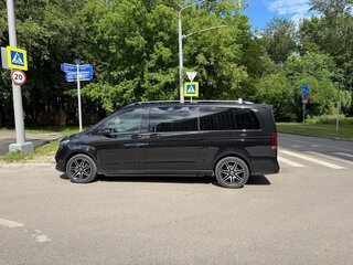2023 Mercedes-Benz V-Класс 300 d EXOBILITE экстра длинный III (W447) Рестайлинг, чёрный, 9999999 рублей, вид 4