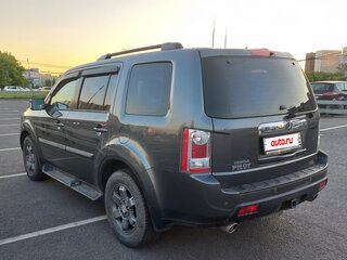 2011 Honda Pilot II, серый, 1850000 рублей, вид 4