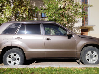 2013 Suzuki Grand Vitara II Рестайлинг 2, серый, 1120000 рублей, вид 3