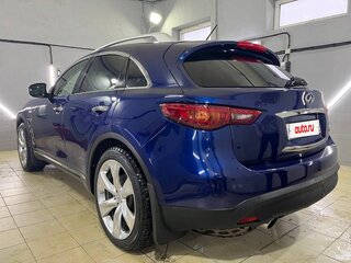2014 Infiniti QX70, синий, 3700000 рублей, вид 4