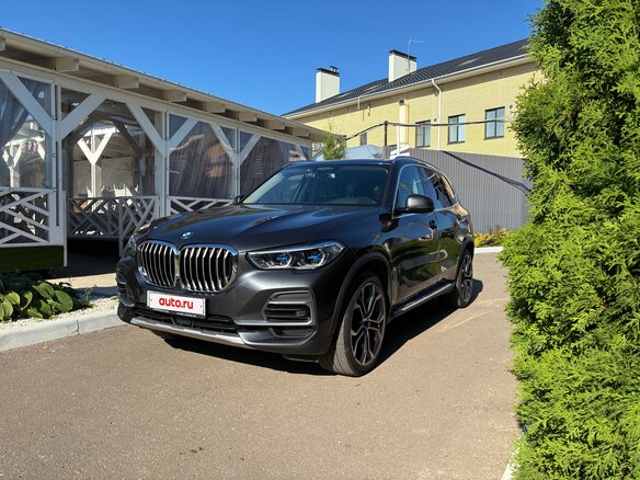 2022 BMW X5 40i IV (G05/G18), серый
