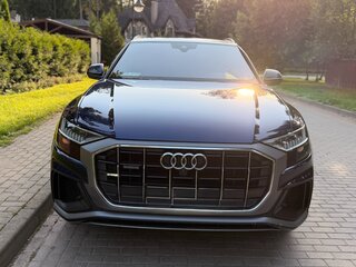 2019 Audi Q8 55 TFSI I (4M), синий, 5400000 рублей, вид 1