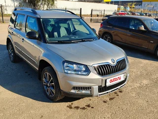 2017 Skoda Yeti I Рестайлинг, бежевый, 1950000 рублей, вид 2