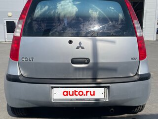 2005 Mitsubishi Colt CZ3 VI (Z20/Z30), серебристый, 290000 рублей, вид 4