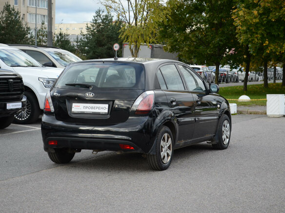 2011 Kia Rio II Рестайлинг, чёрный, 438000 рублей - вид 3