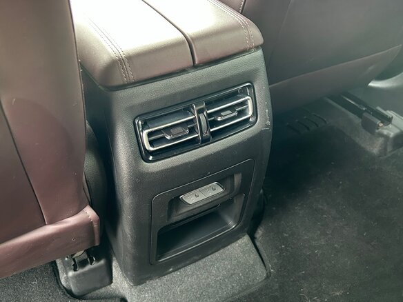 2023 Jetour X90+, чёрный, 2100000 рублей - вид 10