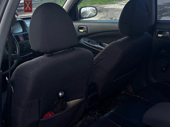 2006 Nissan Almera II (N16) Рестайлинг, чёрный, 250000 рублей - вид 8