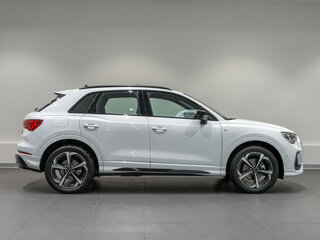2026 Audi Q3 35 TFSI II (F3), белый, 4100000 рублей, вид 4