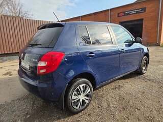 2014 Skoda Fabia II Рестайлинг, синий, 580000 рублей, вид 4