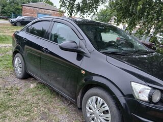 2014 Chevrolet Aveo II, чёрный, 730000 рублей, вид 3