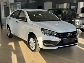 2026 Lada (ВАЗ) Vesta I Рестайлинг (NG), белый, 1631000 рублей, вид 3
