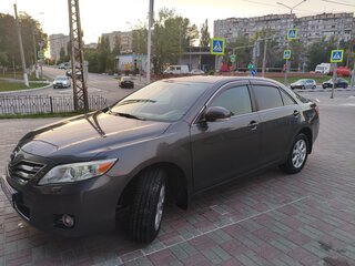 2011 Toyota Camry VI (XV40) Рестайлинг, серый, 1380000 рублей, вид 1
