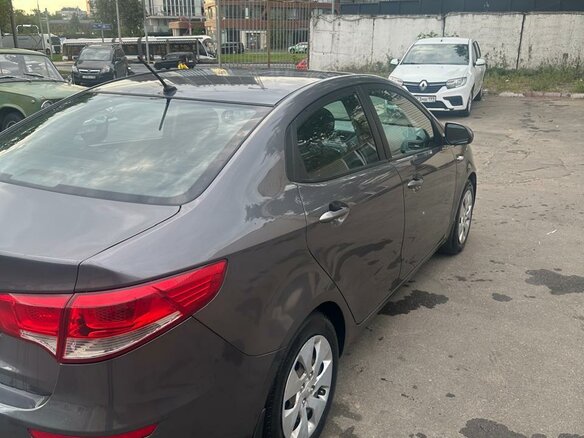 2016 Kia Rio III Рестайлинг, серый - вид 5