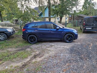 2019 BMW X1 16d sDrive II (F48), синий, 2400000 рублей, вид 2