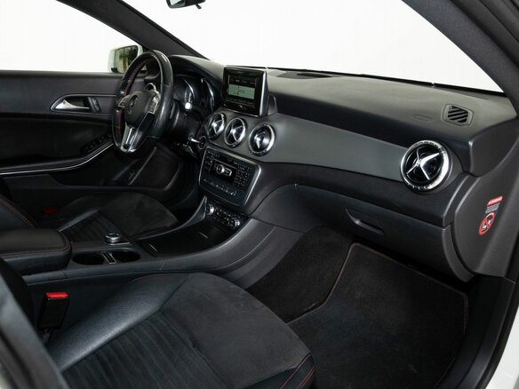 2014 Mercedes-Benz CLA 200 I (C117, X117), белый, 1630000 рублей - вид 5