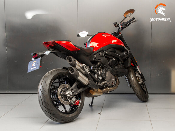 2023 Ducati Monster 937, красный - вид 6