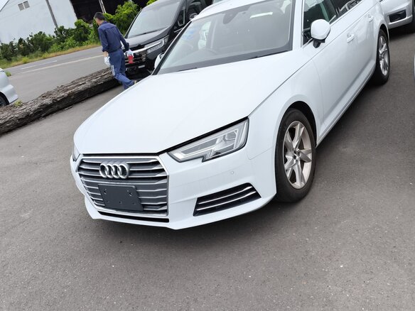 2016 Audi A4 V (B9), белый, 2100000 рублей - вид 5