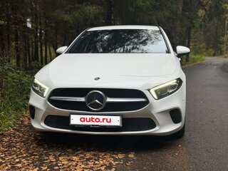 2019 Mercedes-Benz A-Класс 180 d IV (W177), белый, 1790000 рублей, вид 3
