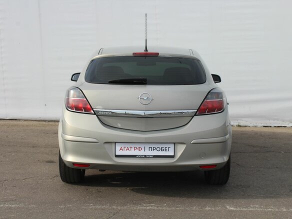 2008 Opel Astra GTC H Рестайлинг, бежевый, 450000 рублей - вид 5