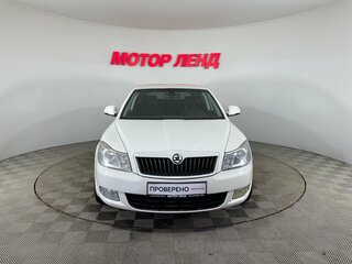2011 Skoda Octavia DSG7 II (A5) Рестайлинг, белый, 750000 рублей, вид 2