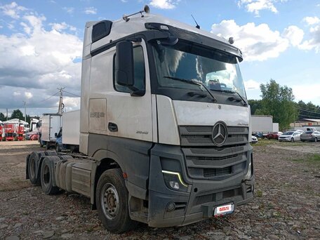 2022 Mercedes-Benz Actros, белый, 6036000 рублей, вид 2