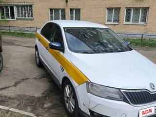 2019 Skoda Rapid I Рестайлинг, белый, 950000 рублей, вид 2