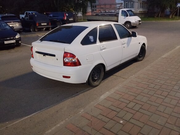 2013 Lada (ВАЗ) Priora I, белый - вид 2