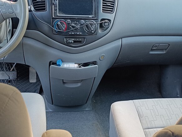 2004 Mazda MPV II (LW) Рестайлинг, серый, 360000 рублей - вид 5