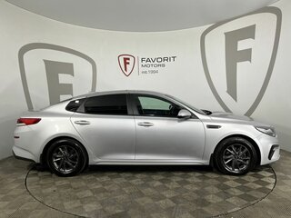 2019 Kia Optima IV Рестайлинг, серый, 1549000 рублей, вид 4