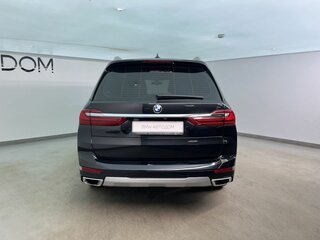 2019 BMW X7 40i I (G07), чёрный, 6500000 рублей, вид 4
