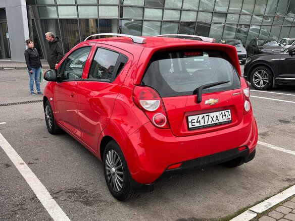 2021 Chevrolet Spark III (M300) Рестайлинг, красный, 1200000 рублей - вид 1
