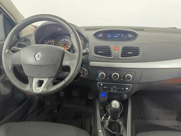 2010 Renault Fluence I, серый, 580000 рублей - вид 9