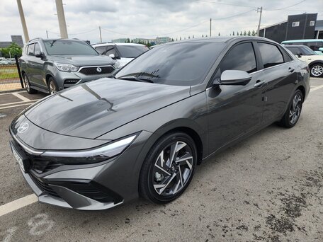 2023 Hyundai Avante VII Рестайлинг, серый, 1760029 рублей, вид 1