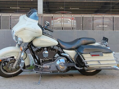 2003 Harley-Davidson Electra Glide, белый, 550000 рублей, вид 2