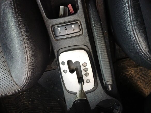 2007 Kia Sportage II, серый, 660000 рублей - вид 19