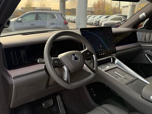 2025 Denza N9 46.9 kWh, чёрный, 6750000 рублей - вид 10